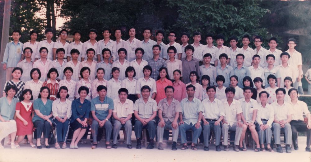 1988届高三6班.jpg