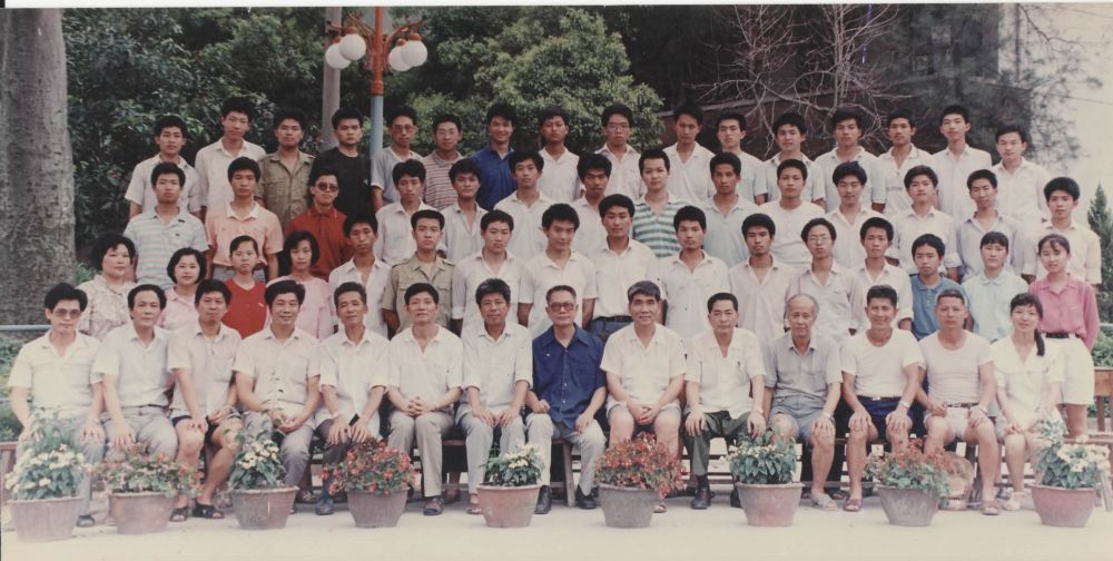叶长青91届.jpg