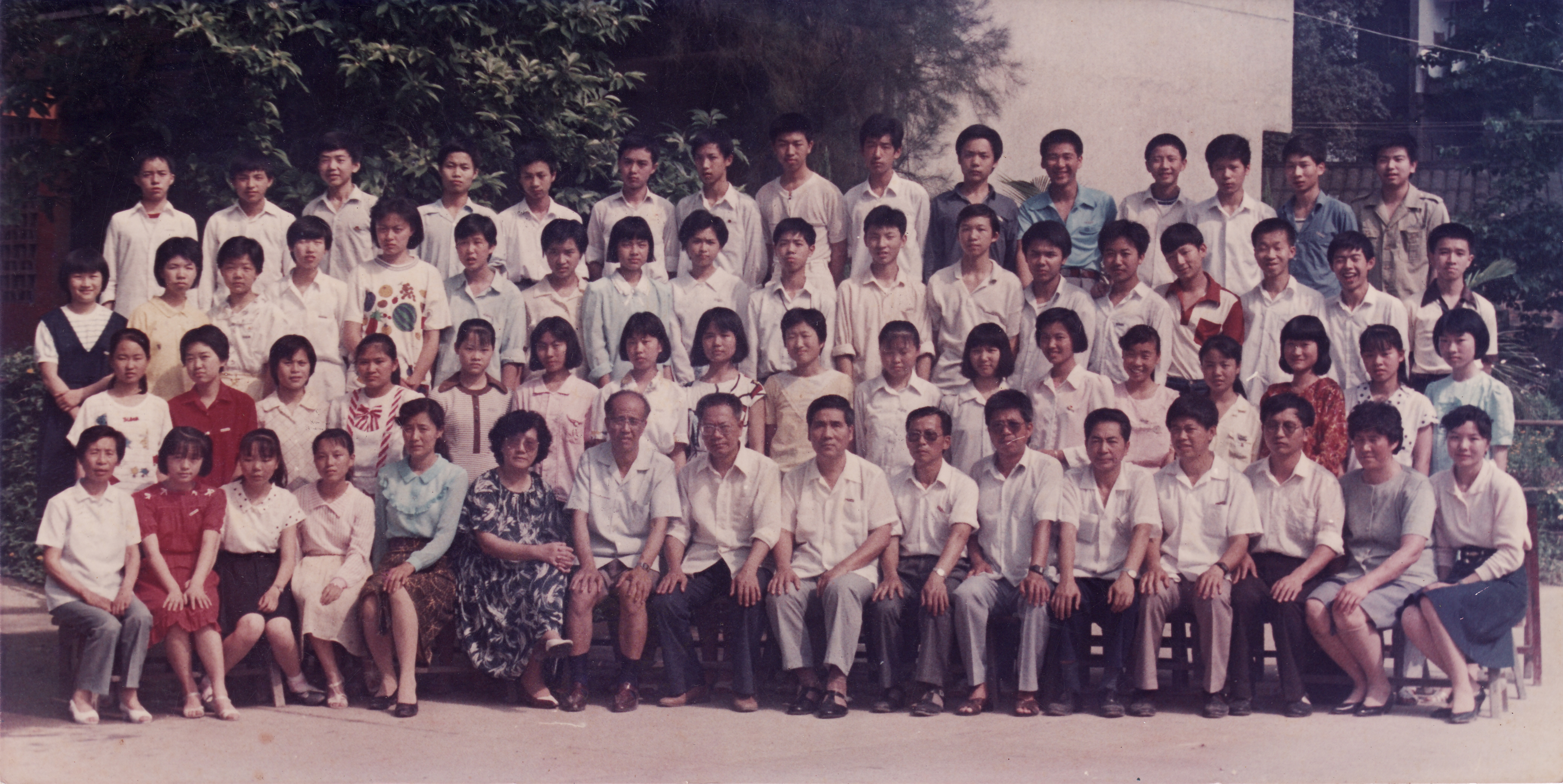 1990届初三5班.jpg