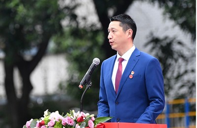 李明胜主任主持.jpg