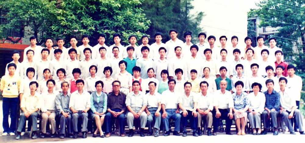 ？1990届高三5班.jpg