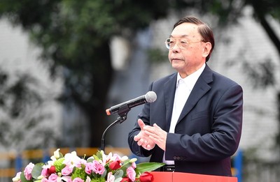 雨燕直播下载校友会会长林强先生发言.jpg